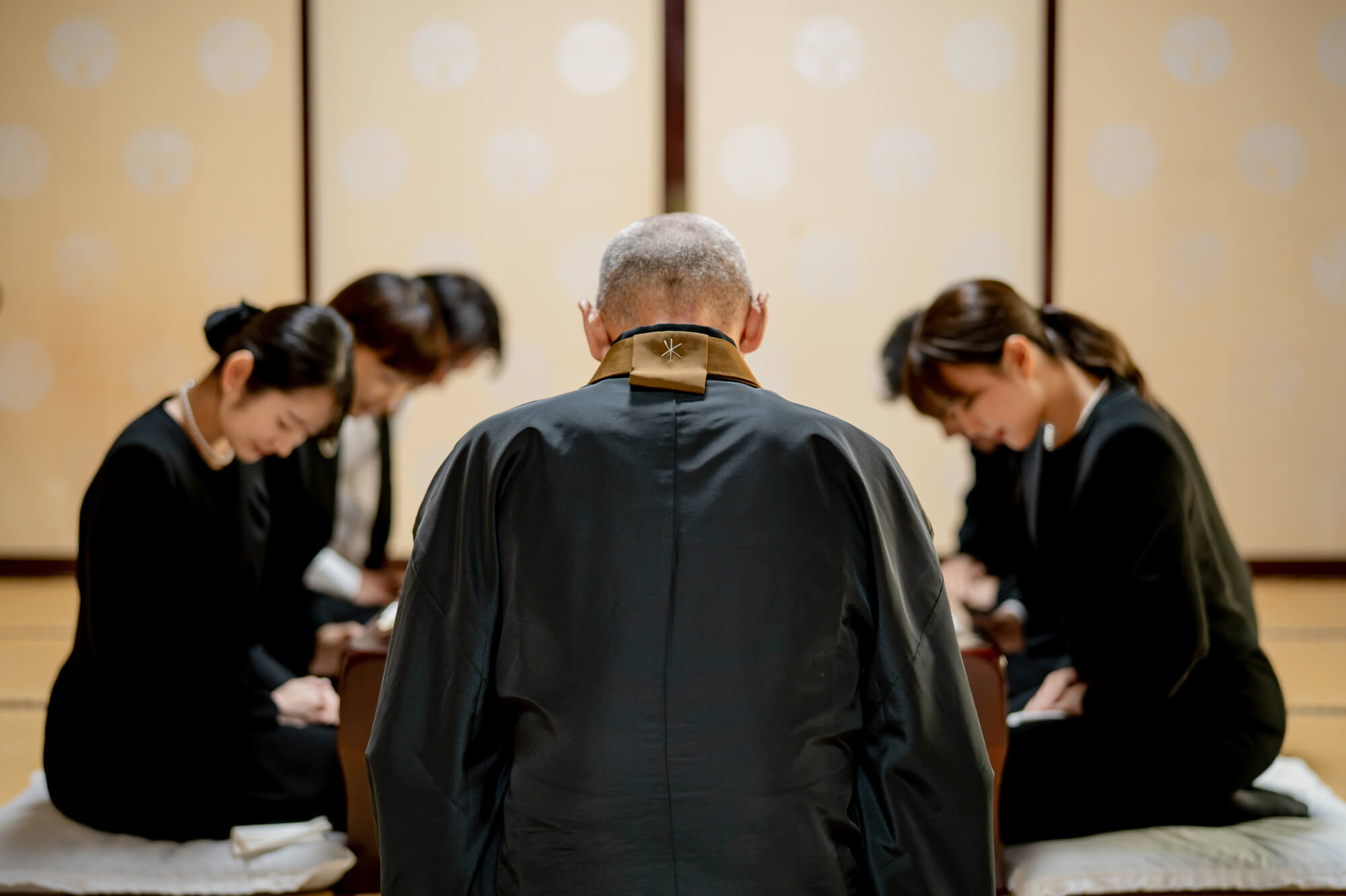 供養の方法で迷ったら｜選び方と家族の話し合い方